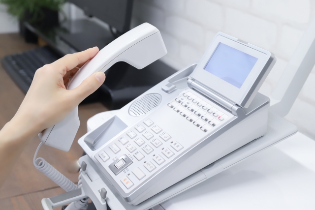 最新ビジネスフォンと旧機種の機能比較